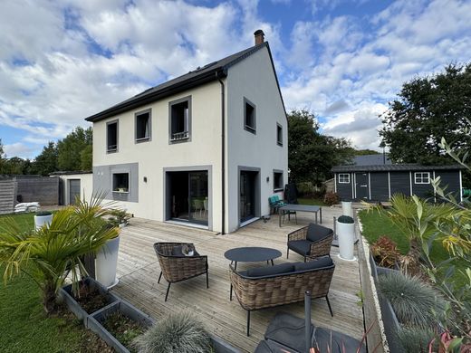 Luxe woning in La Rivière-Saint-Sauveur, Calvados