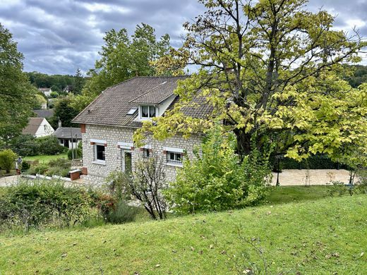 Maison de luxe à Saint-Pierre-lès-Nemours, Seine-et-Marne