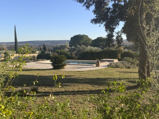 Luxus-Haus in Uzès, Gard