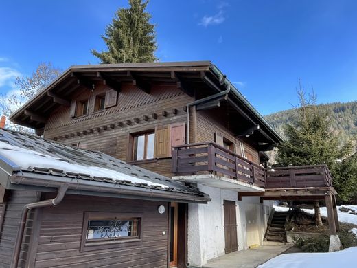 Luxury home in Les Carroz d'Araches, Haute-Savoie