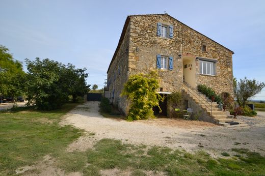 Вилла, Bessas, Ardèche