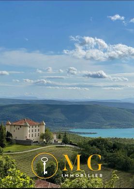 Schloss / Burg in Moustiers-Sainte-Marie, Alpes-de-Haute-Provence