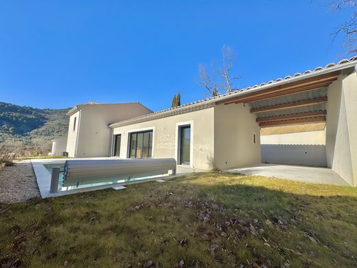 Villa in Buis-les-Baronnies, Drôme