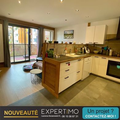 Apartment / Etagenwohnung in Bourg-Saint-Maurice, Savoy