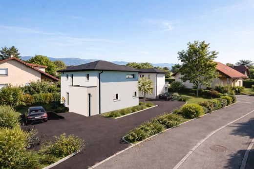 Luksusowy dom w Prévessin-Moëns, Ain