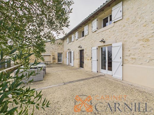Luxury home in Cocumont, Lot-et-Garonne