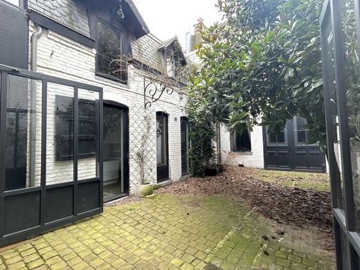 Luxe woning in Rijsel, North