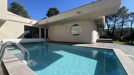 Villa in Saint-Marcel-de-Careiret, Gard