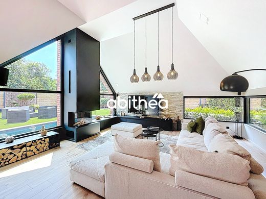 Villa in Orchies, North