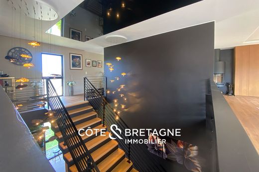 Maison de luxe à Plérin, Côtes-d'Armor