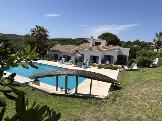 Luxury home in Saint-Georges-d'Orques, Hérault