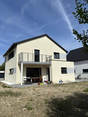 Luxury home in Zillisheim, Haut-Rhin
