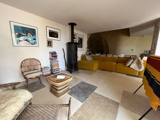 Luxus-Haus in Mirmande, Drôme