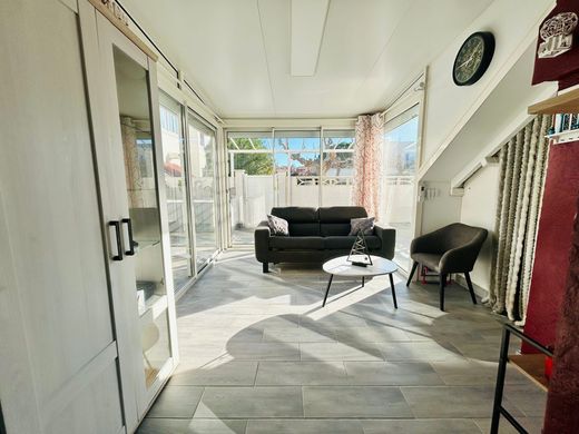 Apartment in Le Barcarès, Pyrénées-Orientales