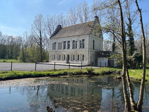 Casa di lusso a Proville, North