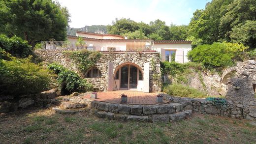 Villa in Tourrettes-sur-Loup, Alpes-Maritimes