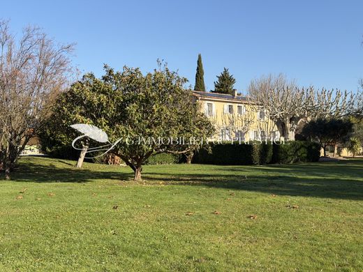 豪宅  Monteux, Vaucluse