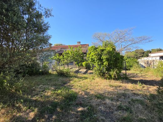 Land in La Ciotat, Bouches-du-Rhône