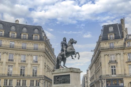 Apartment in Montorgueil, Sentier, Vivienne-Gaillon, Paris