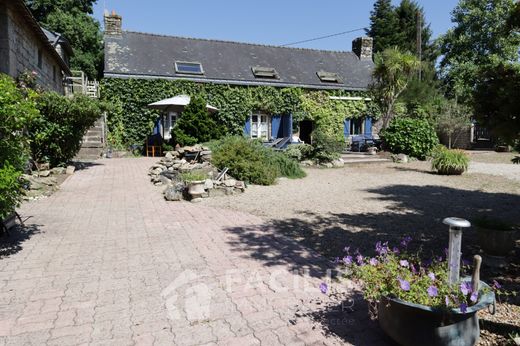 Maison de luxe à Quistinic, Morbihan