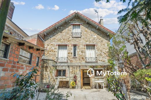Casa di lusso a Deuil-la-Barre, Val d'Oise