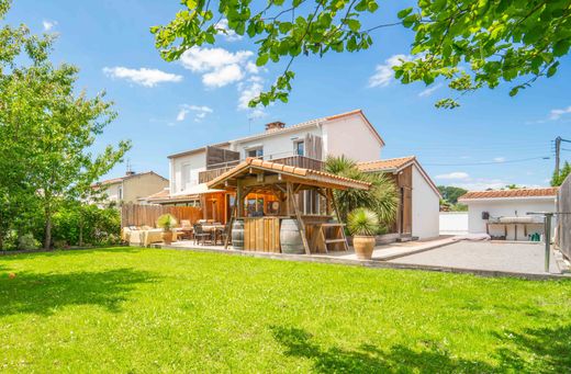 منزل ﻓﻲ La Teste-de-Buch, Gironde
