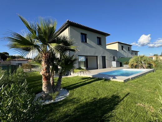 Villa in Uzès, Gard