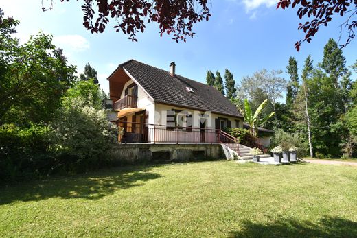 豪宅  卡昂, Calvados