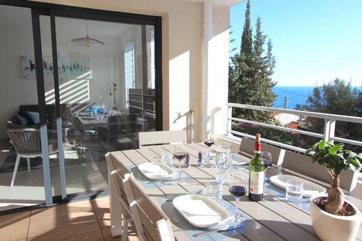 Apartment / Etagenwohnung in Beausoleil, Alpes-Maritimes