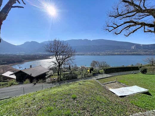 Luxury home in Talloires, Haute-Savoie