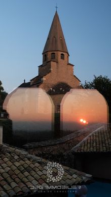 Luxury home in Saint-Vérand, Saône-et-Loire
