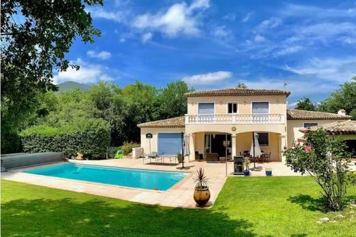 Luxury home in La Gaude, Alpes-Maritimes