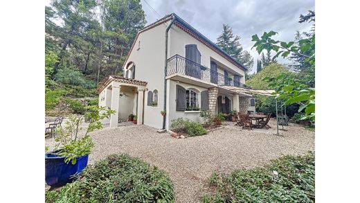 Luxe woning in Châteauneuf-le-Rouge, Bouches-du-Rhône