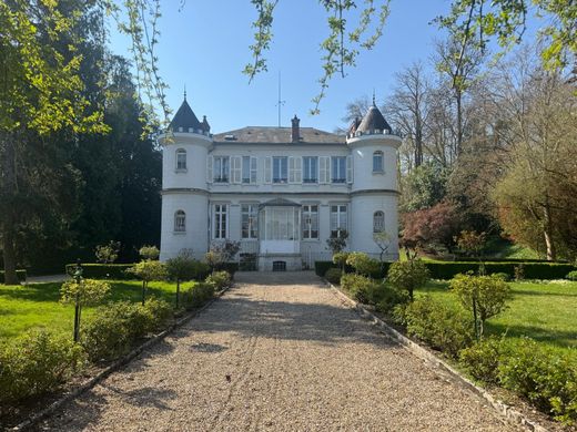 Luxus-Haus in Thoiry, Yvelines