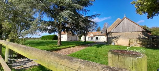 Rural or Farmhouse in Marolles-les-Braults, Sarthe