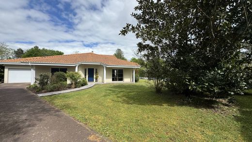 Casa de luxo - Pessac, Gironda