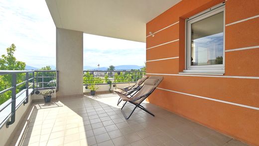 Appartement in Ferney-Voltaire, Ain