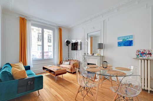 ﺷﻘﺔ ﻓﻲ Tour Eiffel, Invalides – Ecole Militaire, Saint-Thomas d’Aquin, Paris