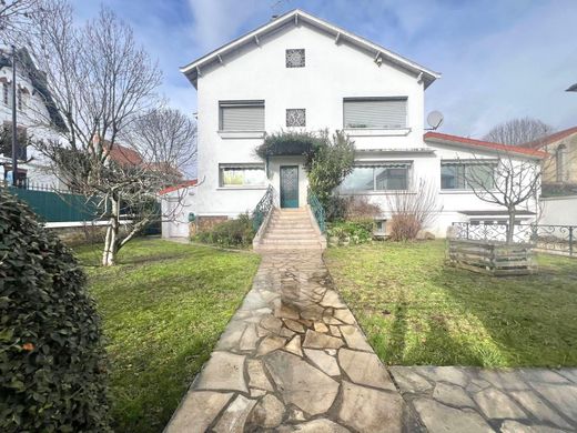 Luksusowy dom w Joinville-le-Pont, Val-de-Marne