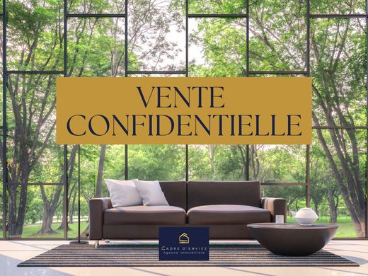 Casa de lujo en Saint-Aubin-de-Médoc, Gironda