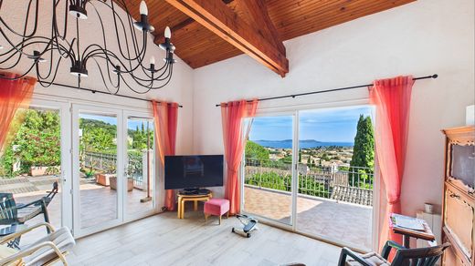 Lüks ev Carqueiranne, Var