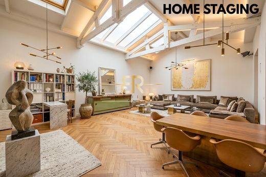 Apartment in Canal Saint Martin, Château d’Eau, Porte Saint-Denis, Paris