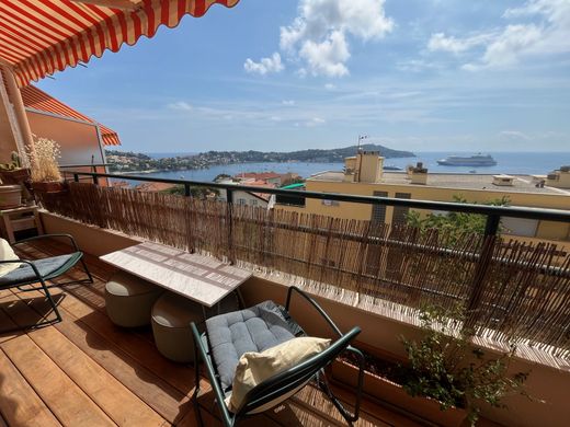 Apartment / Etagenwohnung in Villefranche-sur-Mer, Alpes-Maritimes