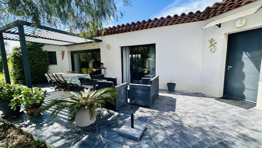 Maison de luxe à La Crau, Var