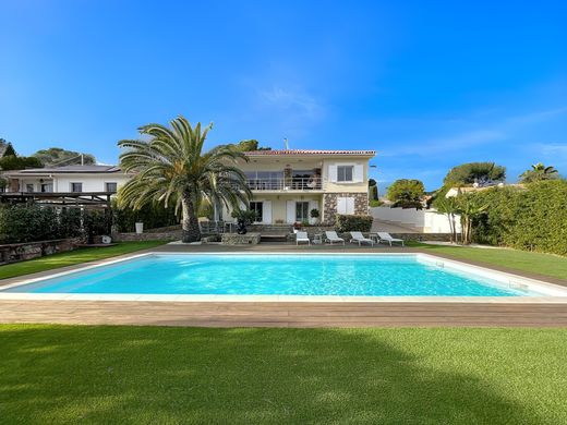 ‏וילה ב  Saint-Raphaël, Var