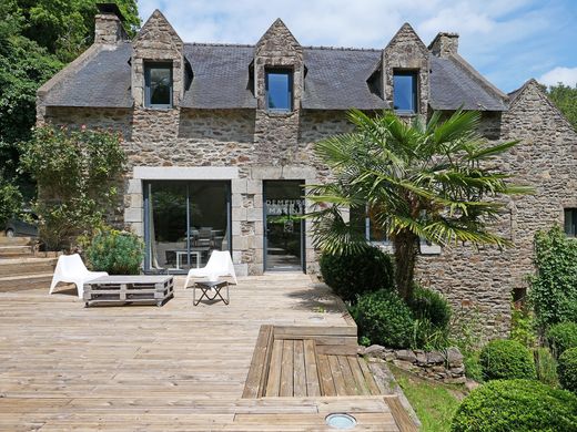 Luxury home in Plougoumelen, Morbihan