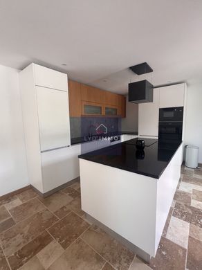 ‏וילה ב  Valserhône, Ain