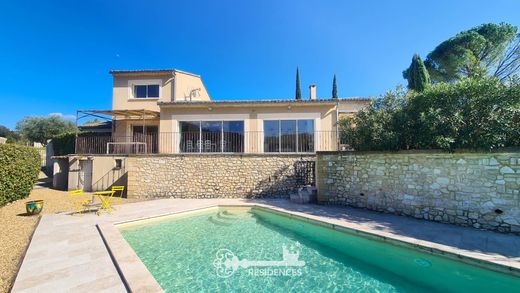 Villa in Uzès, Gard
