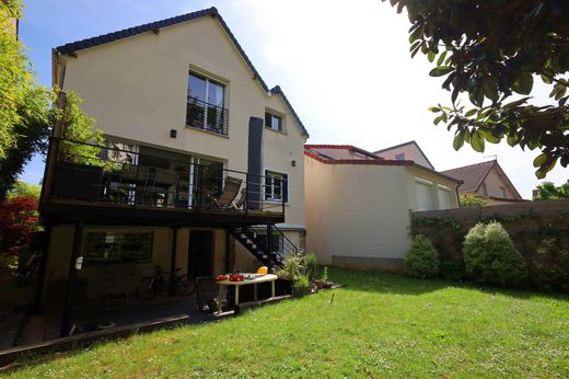 Элитный дом, Clamart, Hauts-de-Seine