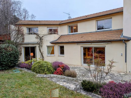 Luxus-Haus in Chamalières, Puy-de-Dôme